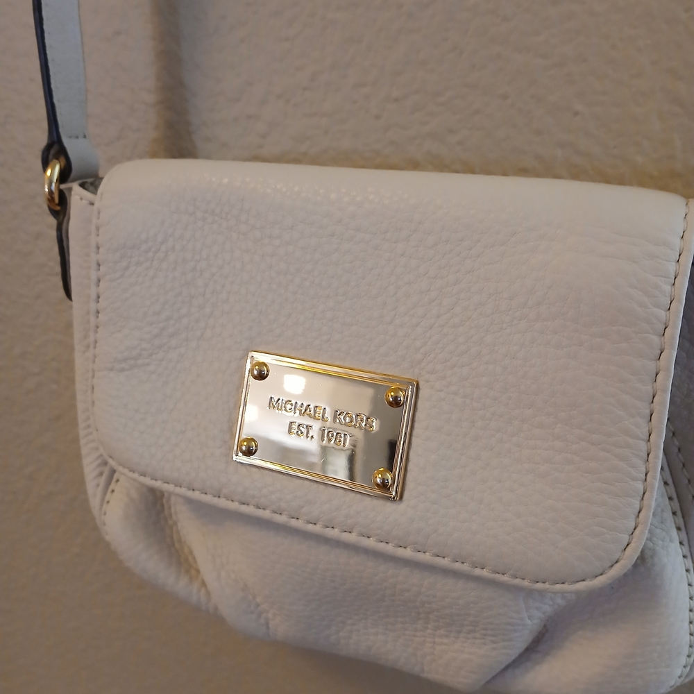 Michael Kors White Crossbody Bag